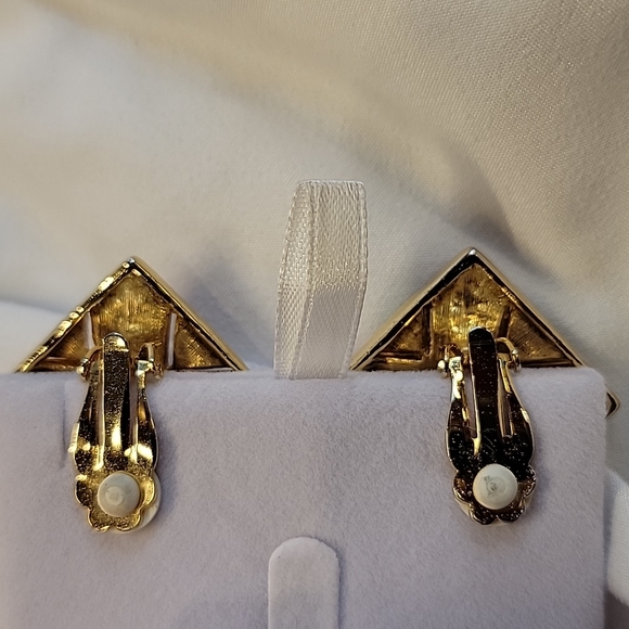 Vintage Gold Tone Enamel Clip on earrings ✨️ Retro Multicolored Square - Picture 5 of 8